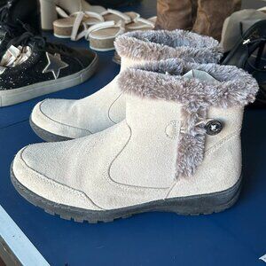 Cream Fur Boots with Faux Fur Inner Lining, Khombu,  Size 10